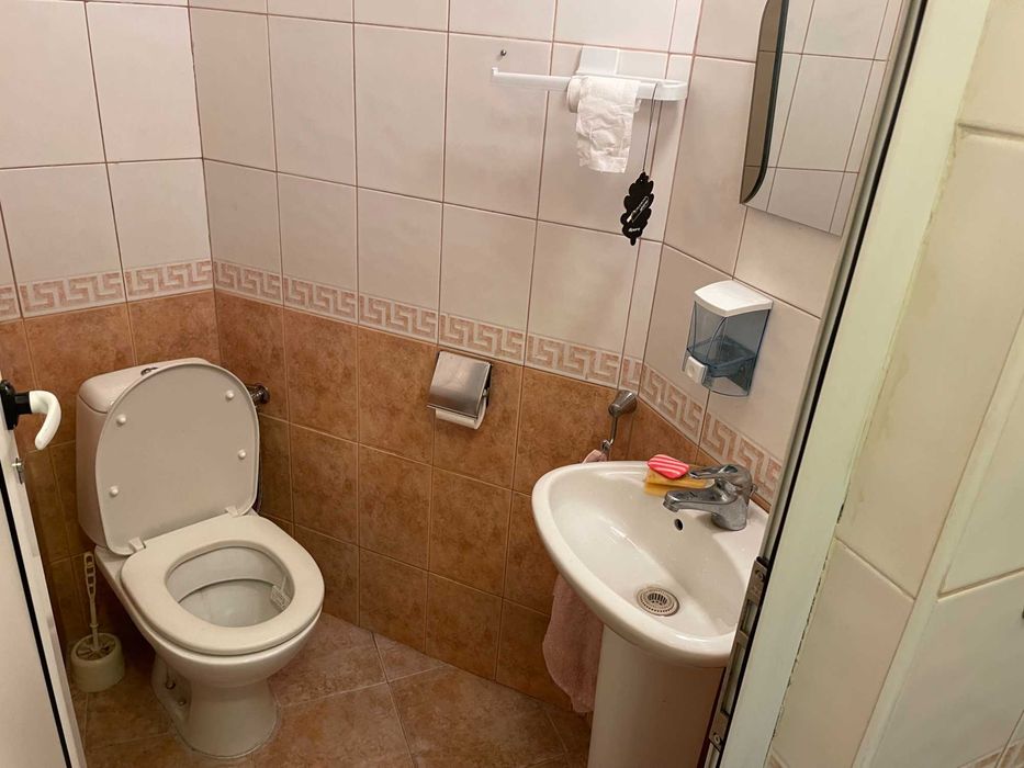 Дава се под наем Офис в София, Център - 100 кв.м за 660 € - Снимка #9