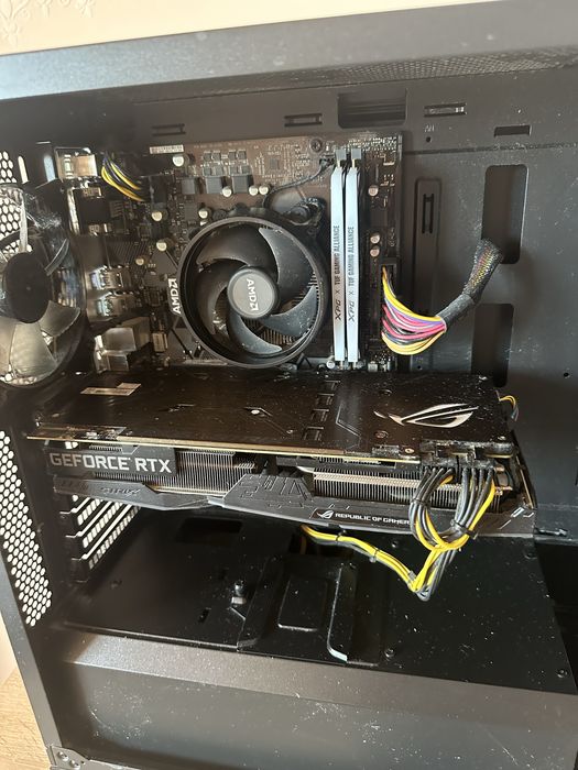 Kомпютър AMD Ryzen5 3600, Nvidia GeForce RTX 2060 SUPER, 16gb ram