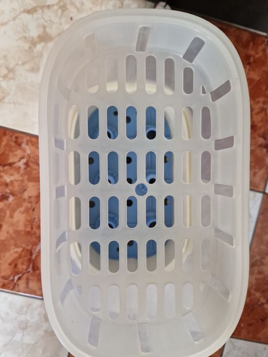 Sterilizator biberoane