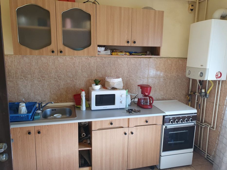 PF inchiriez ap 2 camere, lângă FSEGA