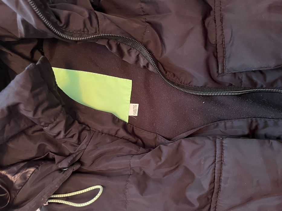 Куртки на девочку