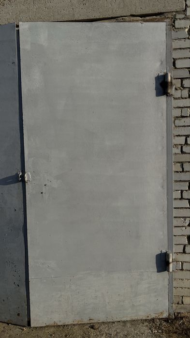 Продам двери от железных ворот