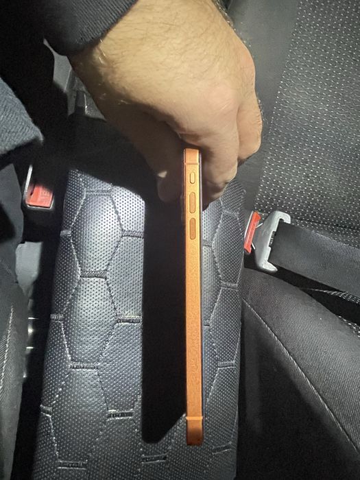 iPhone 11 128gb, в корпусе 17pro