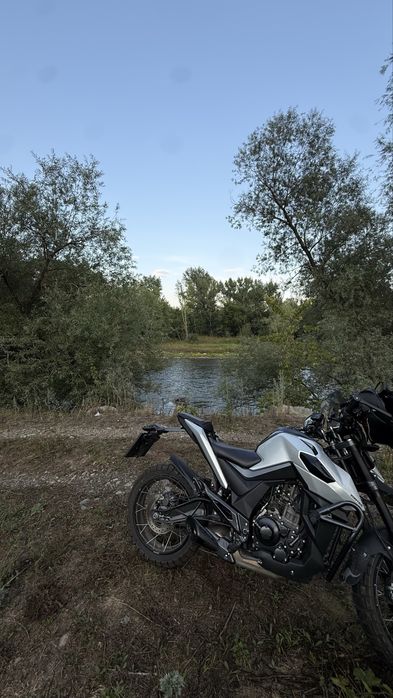 Продам мотоцик Zontes 200U1