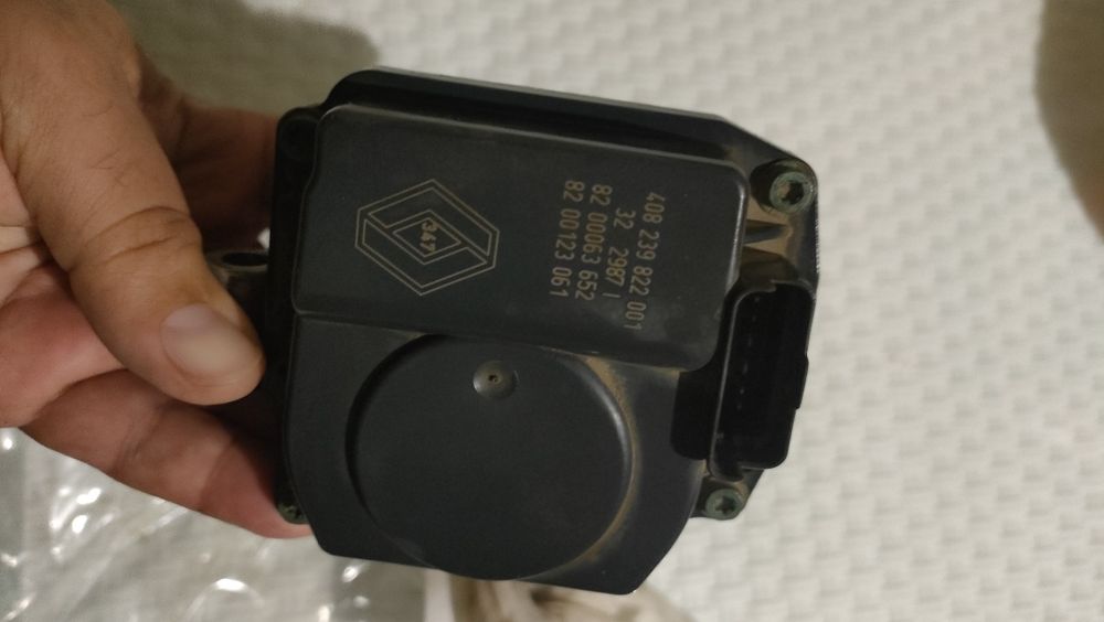 Дроссельная заслонка Ларгус