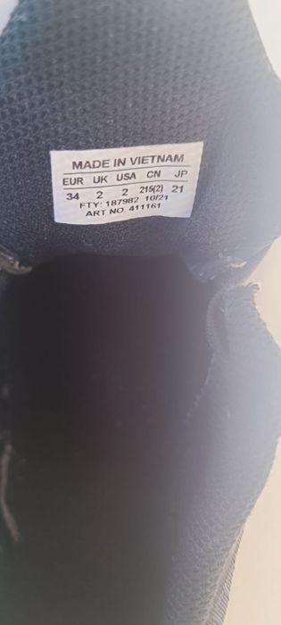 Adidasi Salomon nr.34