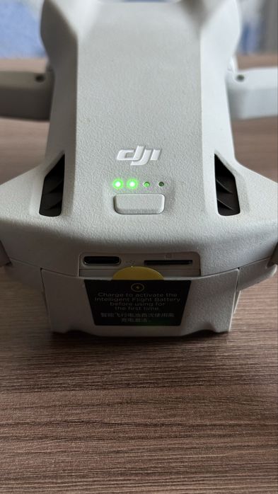 Продам квадрокоптер DJI Mini 3