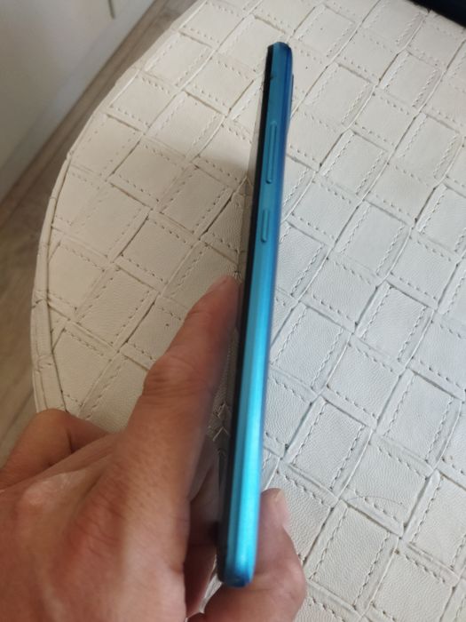 Телефон смартфон realme c11