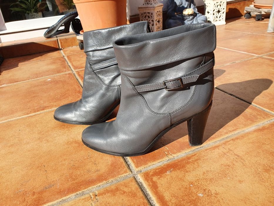 Ghete primavara piele gri cu toc nr 39