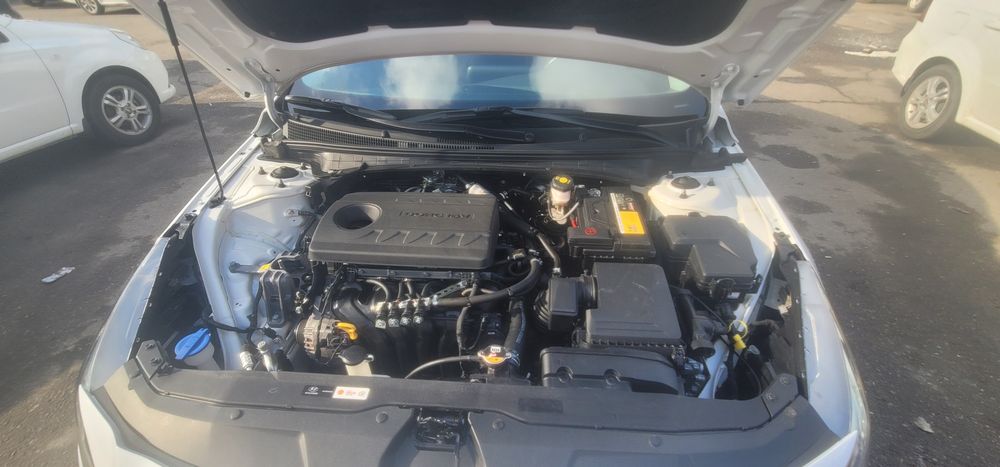 Elantra CN7 ELEGANCE нахт,насия,через банк   булади