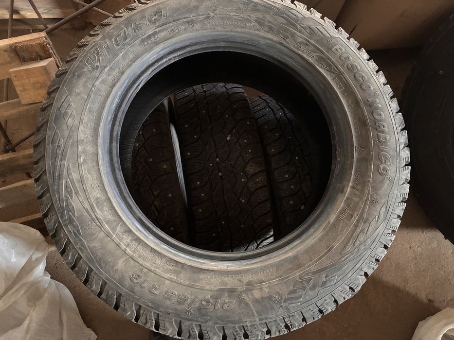 Продам Шины 215/65/16
