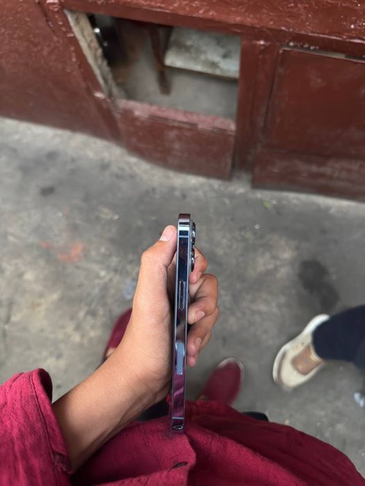 Iphone 13pro sotiladi 5mln