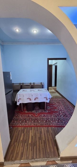 Chorsu Samarqand darvoza Qoratosh ikki xonalik
