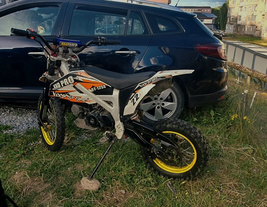 Vând Kxd GT-125 S