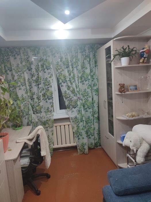 Продам трешку на 5микрорайоне