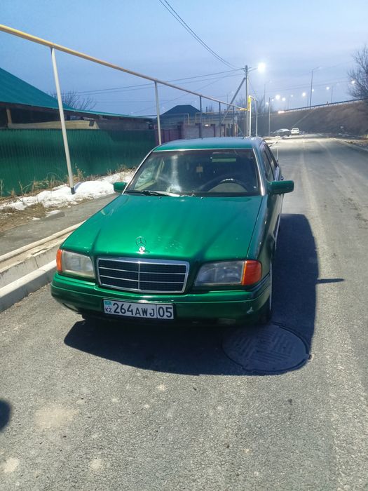 Мерседес С 220 202кузов