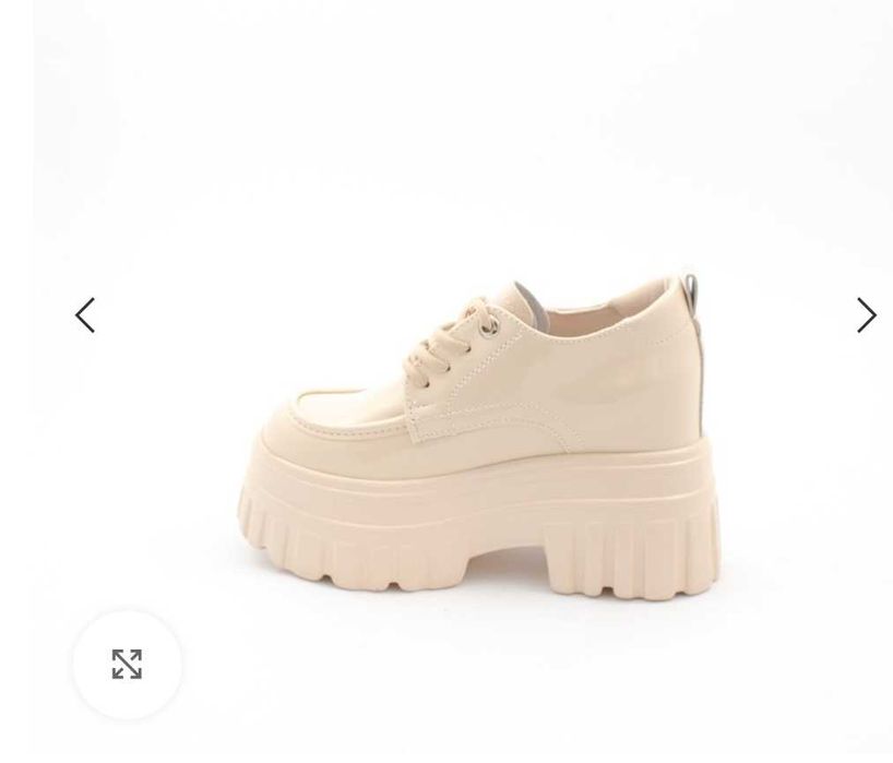 Високи обувки на платформа 36 размер