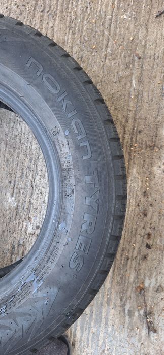 Продам зимние шины б/у
