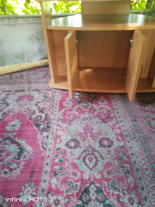 Тумба под телевизор 8000 т.