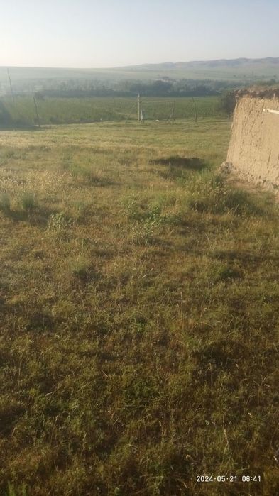 Yes uchaska sotiladi