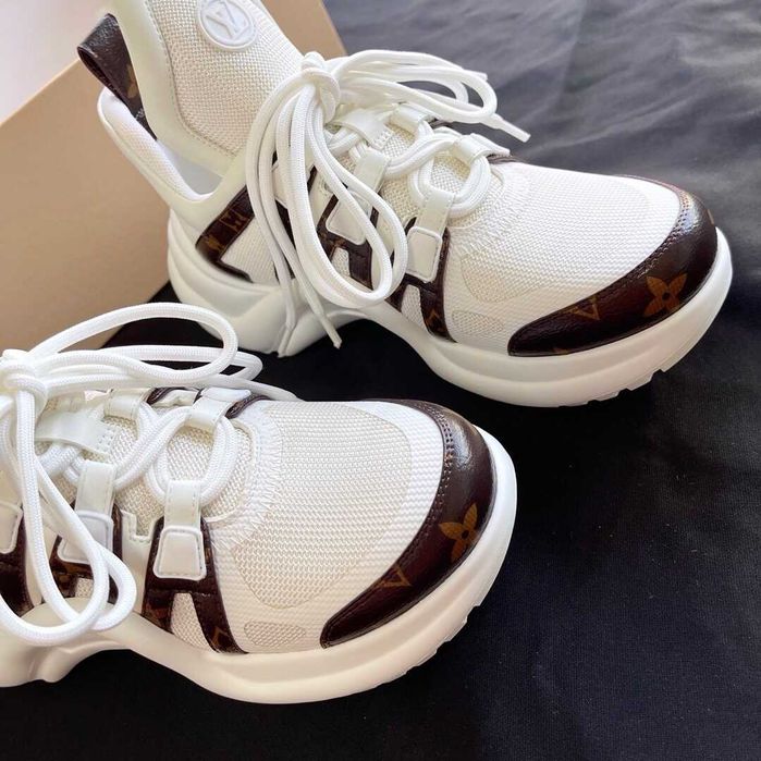 Adidasi dama Louis Vuitton Archlight Premium