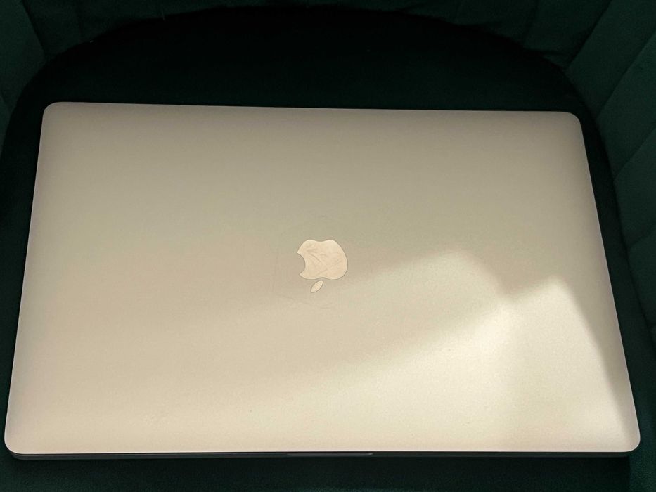 MacBook Pro 16” (2019) Touch Bar | i9 | 64GB RAM | 2TB SSD