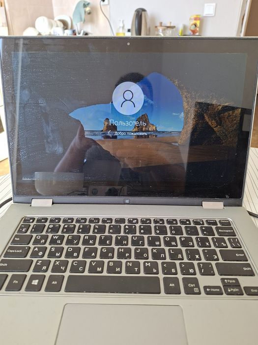 Ноутбук Dell. Corei3