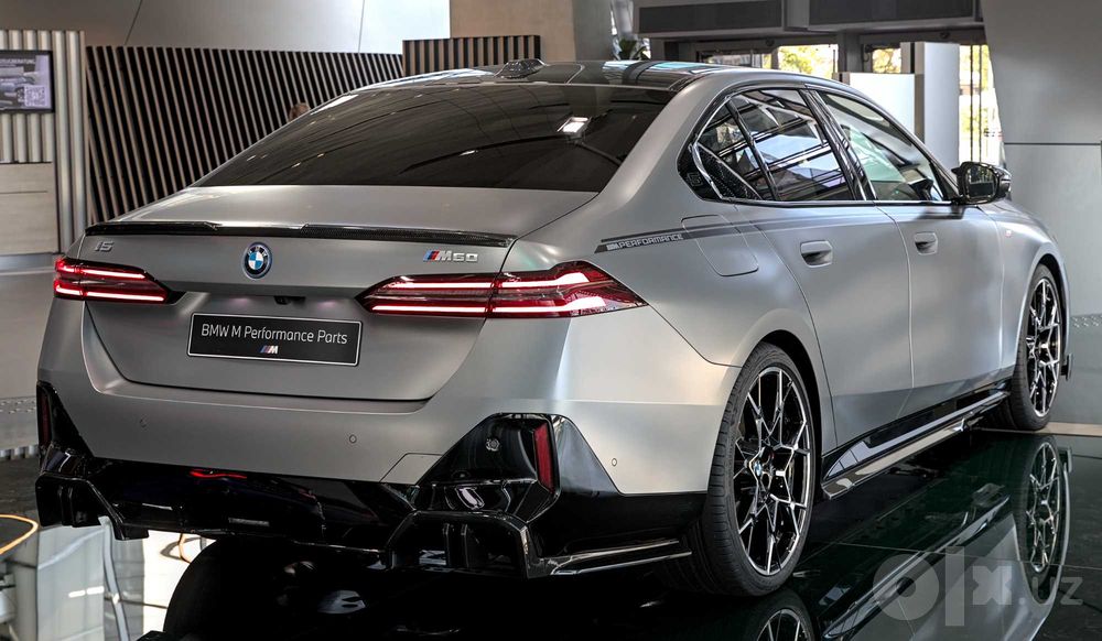 BMW i5 naqd va nasiya