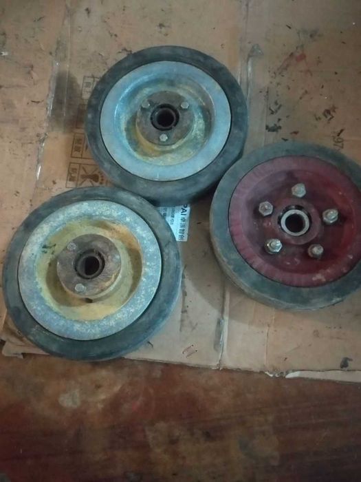 Разборные колёса с подшипником для тележки, арава. Новые.