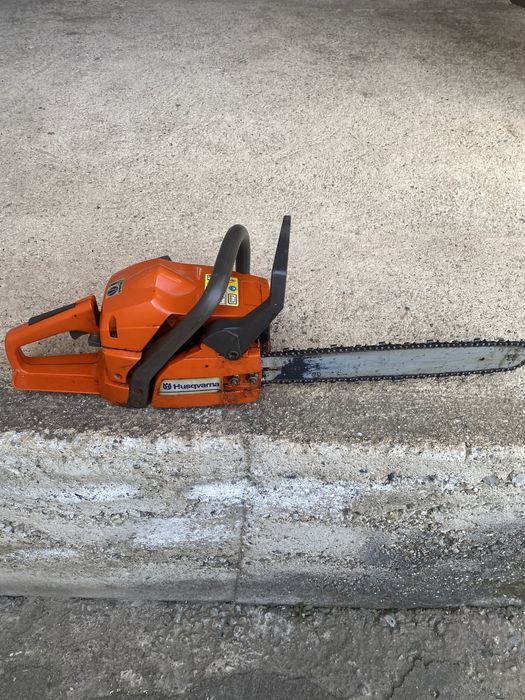 Резачка за дърва марка: HUSGVARNA 137/. ХУСКВАРНА оригинална