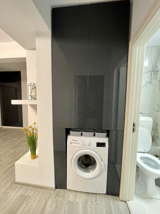 Proprietar vand apartament Gh Lazar