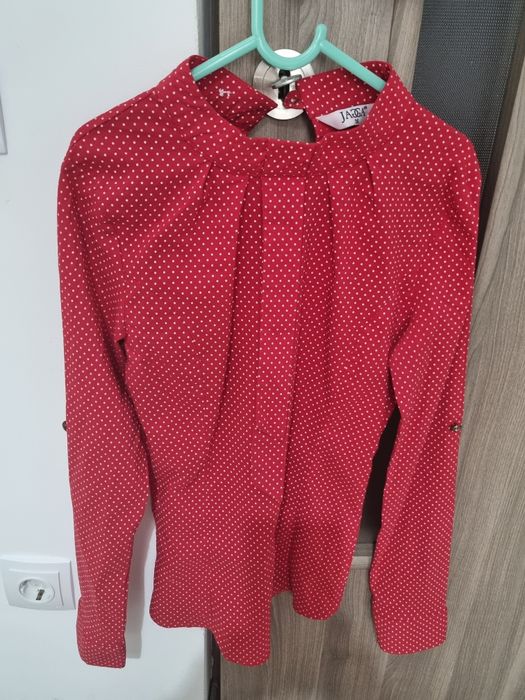 Rochițe, camasi, bluza, top, pantaloni scurti