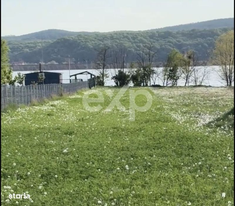 Teren 2100 mp cu iesire la lac – Budeasa Mare