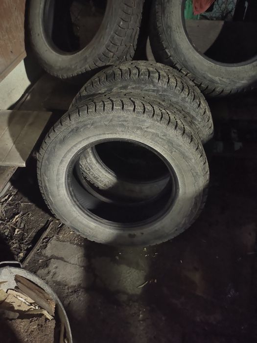 Продам резину б.у