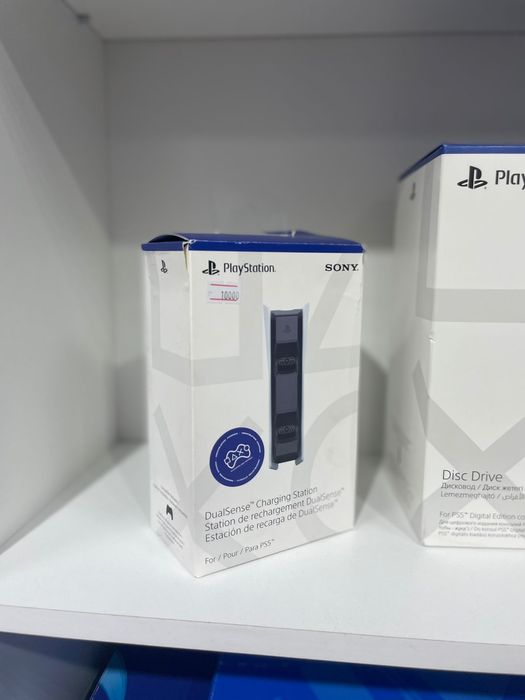 Зарядная станция от Sony