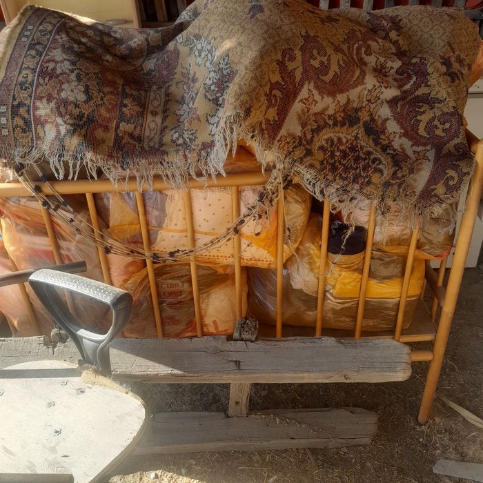 Продам манеж 3 тыч