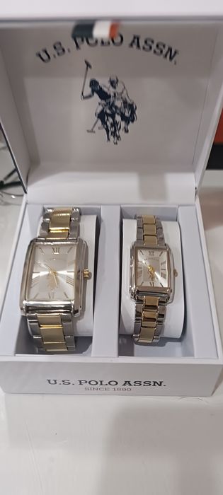 Продам часы парные