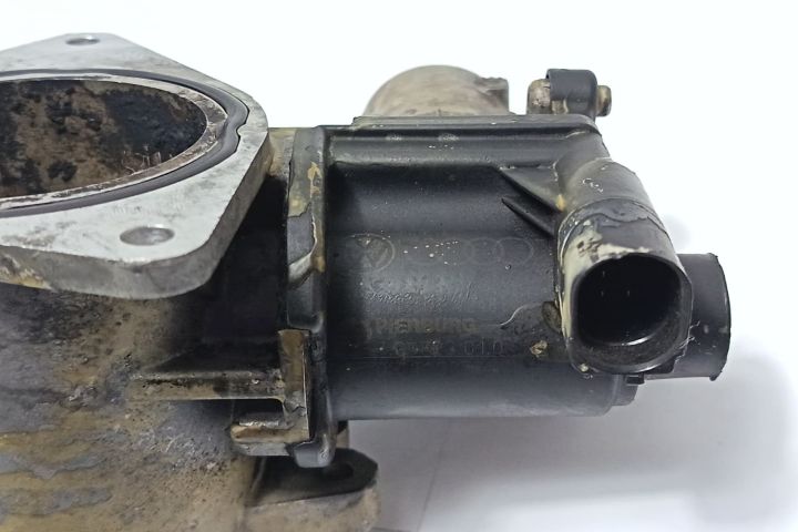 Supapa EGR 2.0 tdi 076131501V248 Volkswagen VW Transporter T5