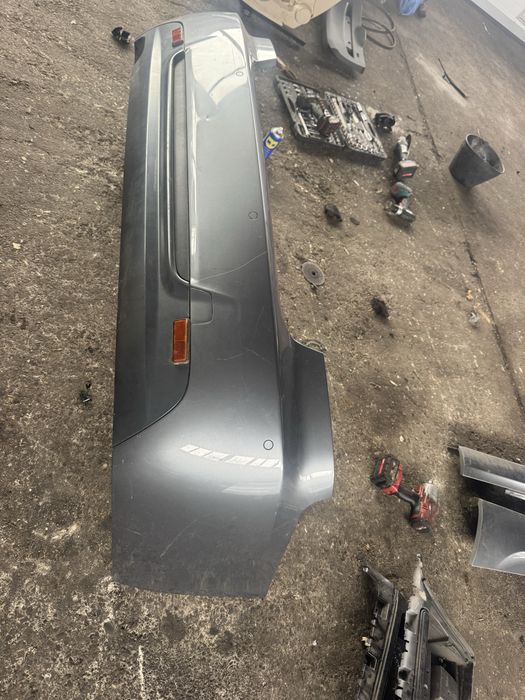 Задна броня бмв в92 bmw e92  ОРИГИНАЛНА
