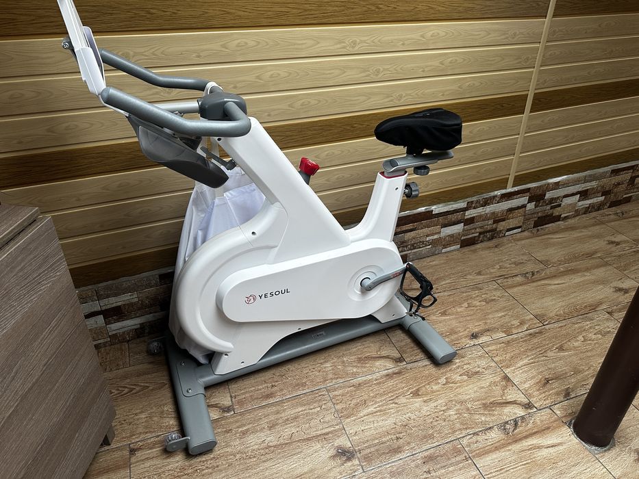 Bicicleta spinning smart yesoul m1