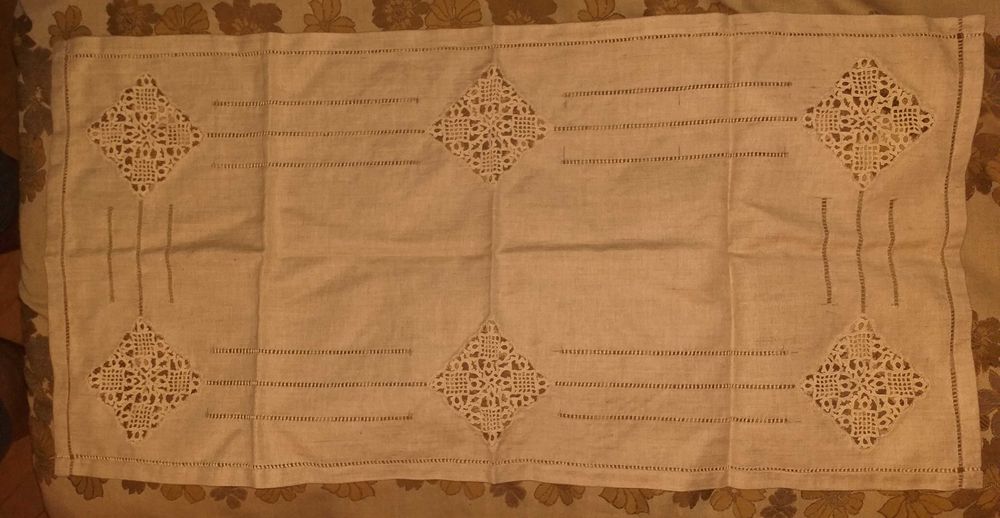 Коплект мильо, карета и други плетени на една кука