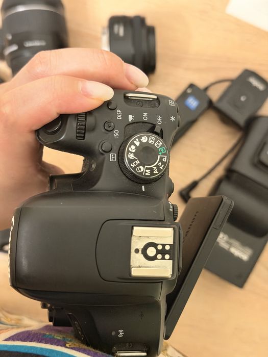 фотоаппарат canon800d