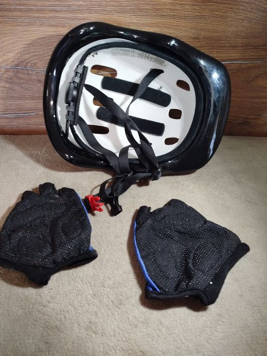 Каска за колело/тротинетка Скорпион Skorpion