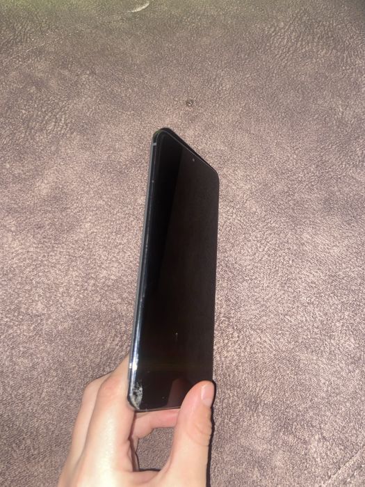 ТОРГ продаю самсунг galaxy s20