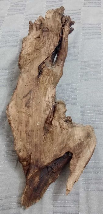 Sculptura naiva in lemn driftwood 50 cm. lungime