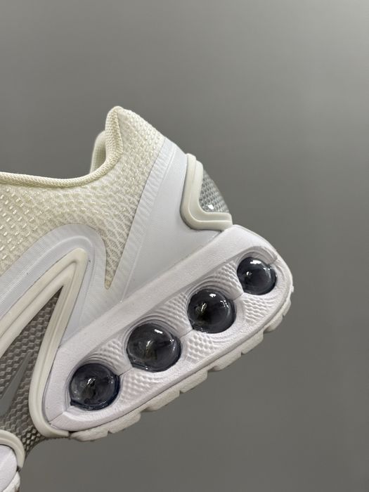 Кроссовки Nike Air Max DN white
