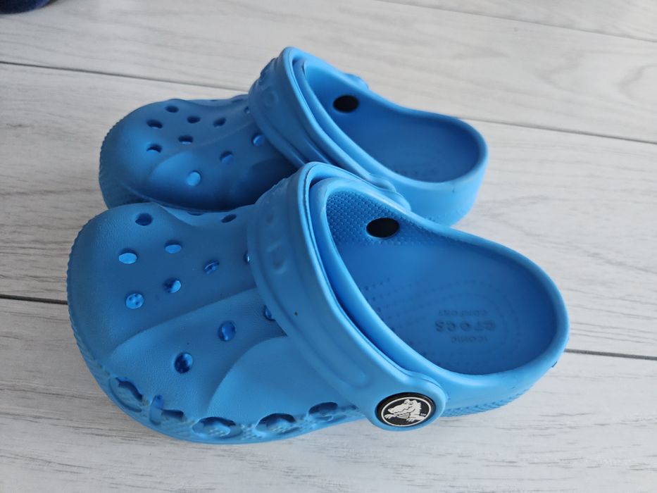 Vand crocs copii, marimea 8 (24-25) - 50 Ron