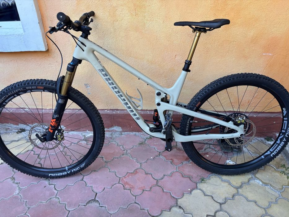 Bicicleta carbon full suspension enduro PROPAIN  Fox Kashima