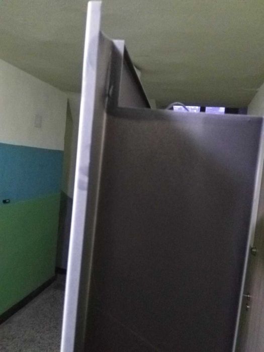 нова раздвижна каса за метална врата