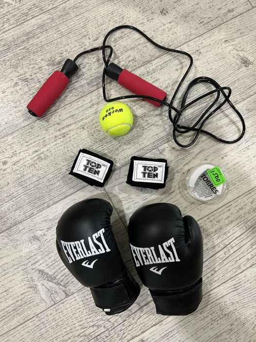 Набор для бокса детский (перчатки, капа)